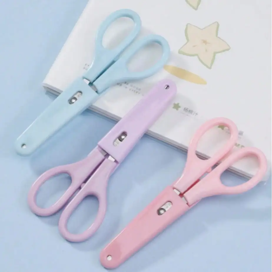 

Three-Color Stainless Steel Round-Tip Scissors - Stainless Steel Blades With Protective Sheath. Portable Multi-Purpose Scissors