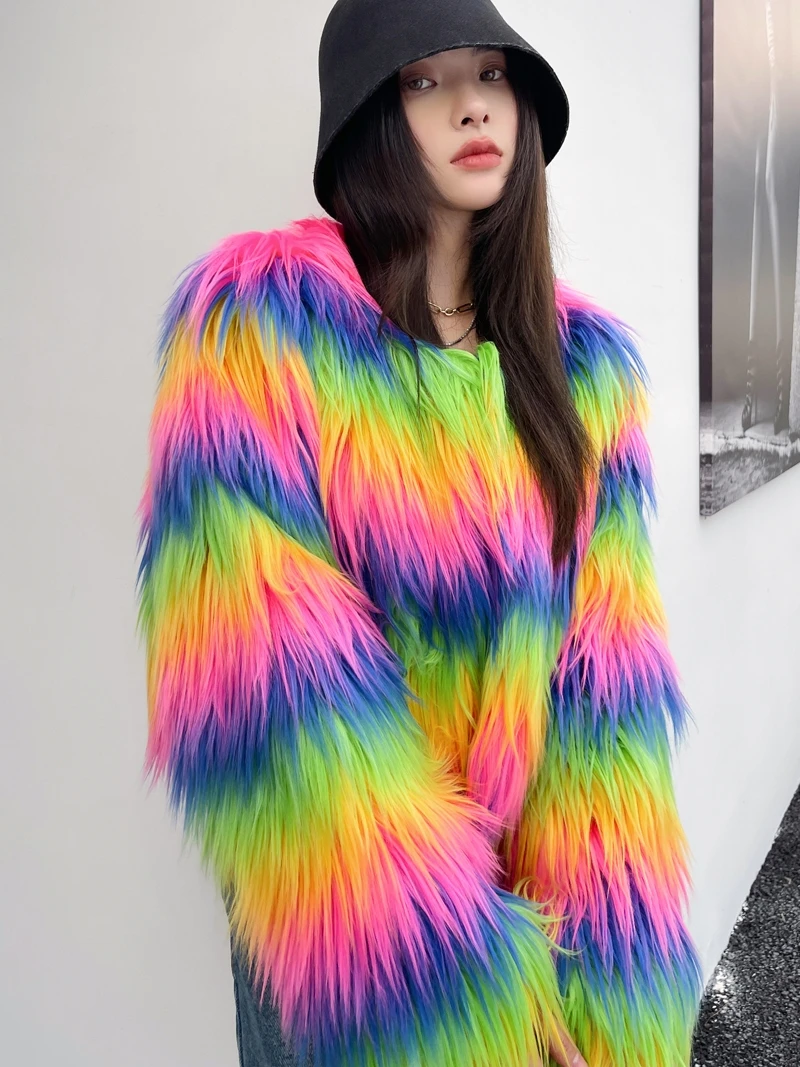 Lady Personalized Rainbow Colored Faux Fur Coat Female Fashion Jacket Streetwear Women\'s Winter Coats Performance Costume