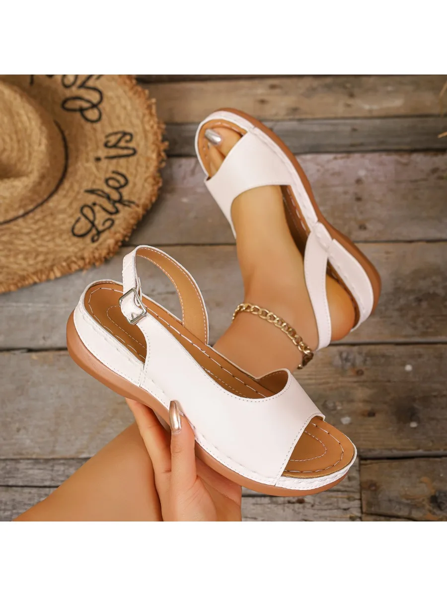 Nouvelles sandales pour femmes 2026, chaussures décontractées d'été, chaussures de créateur pour femmes, sandales légères à talons bas pour l'extérieur, sandales confortables à plateforme pour femmes