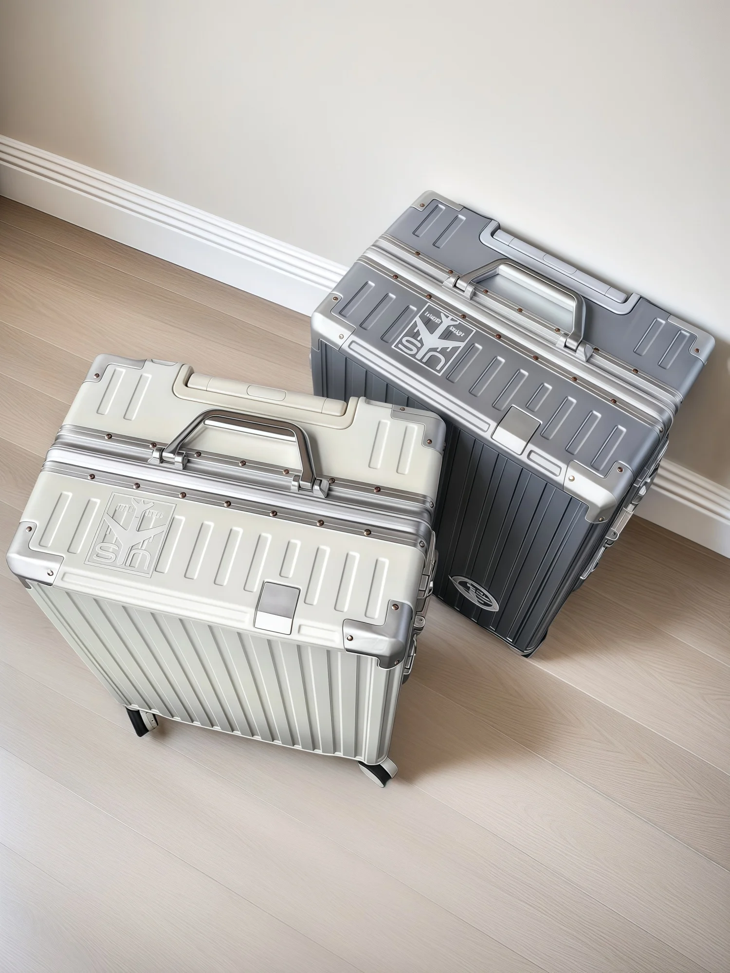 durable-travel-suitcase-for-men-and-women-fashionable-nylon-24-inch-carry-on-with-lock-and-universal-wheels