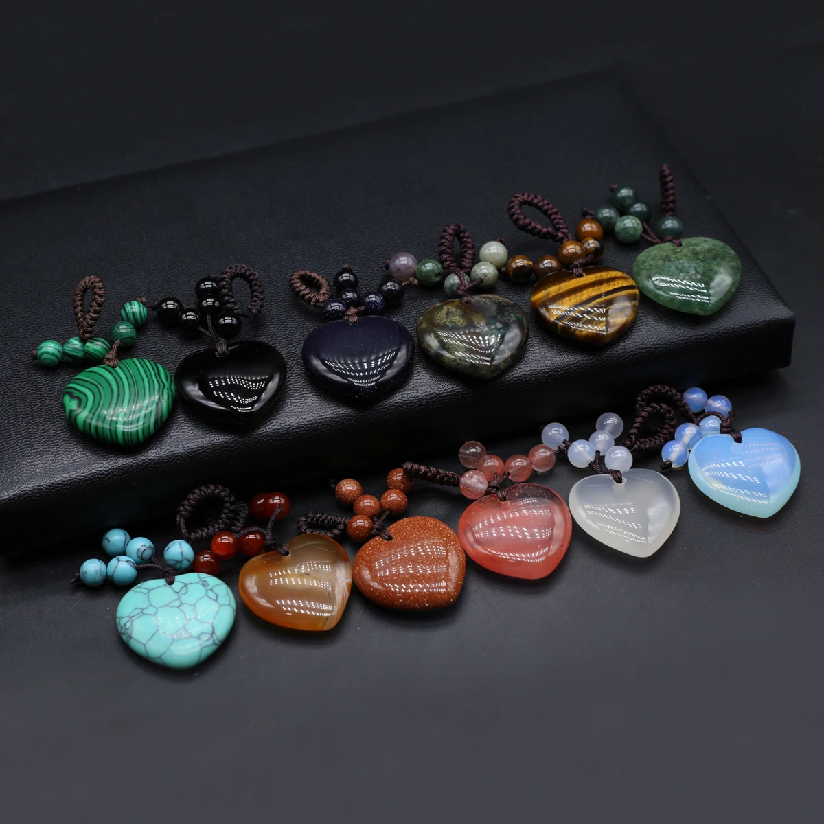 

6PCS Natural Semiprecious Heart shaped Pendant Keychain Charm Crystal Agate Turquoise Jewelry Accessories Decorative Ornament