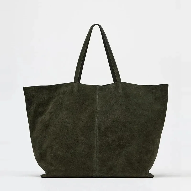 

Large Capacity Fashion Shoulder Handbag for Ladies Women's Large Suede Bag Luxury Designer New Tote Bag for Everyday Style