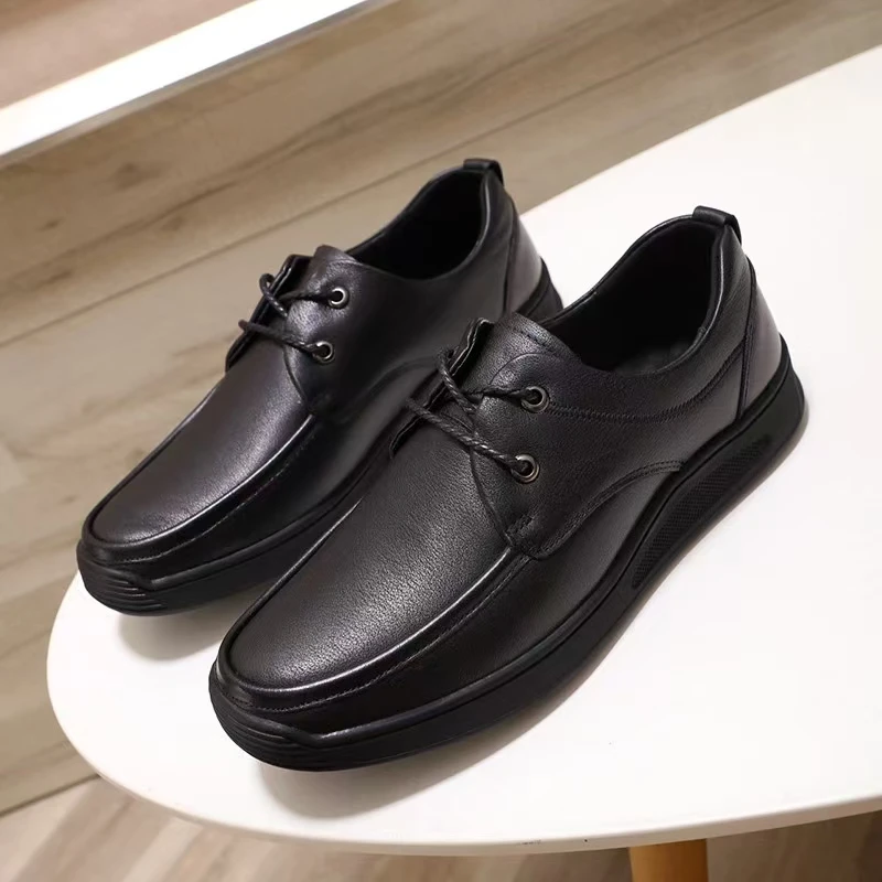 Men's Driving Shoes - Extra Large Size - close-up view