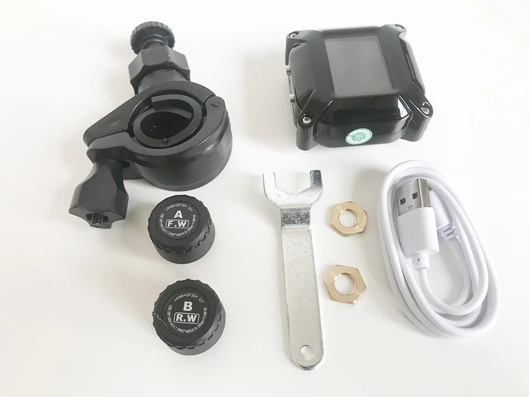 DERSHSENG TPMS Tire Pressure Monitoring System With 2 External Sensors Temperature Alarm USB Charging LCD Display Waterproof