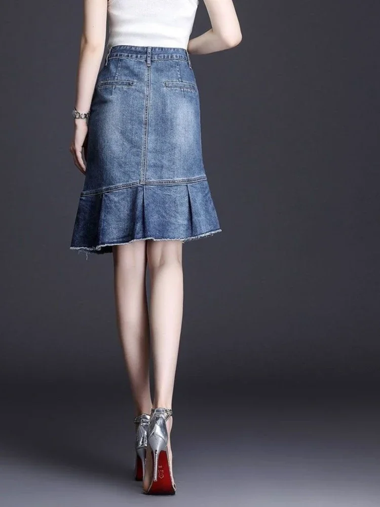 

Chubby High Waist Midi Woman Denim Skirt Jeans Skirts for Women To Knees Length with Pocket Stylish Chic and Elegant Summer 2024