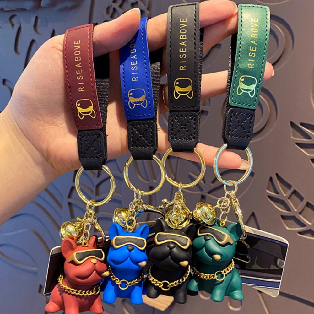 New Cool Bulldog Pet Keychain Car Backpack Ornaments Resin Craft Hip Hop Rock Creative Keyrings Fashion Jewelry Gift for Men