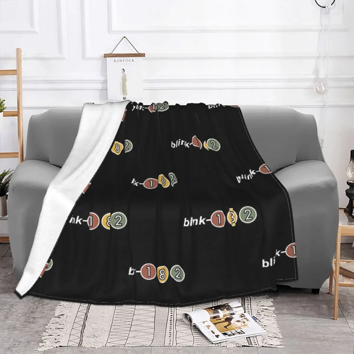 182 Eyes That Blink Blanket Bedspread On The Bed Soft Queen Size