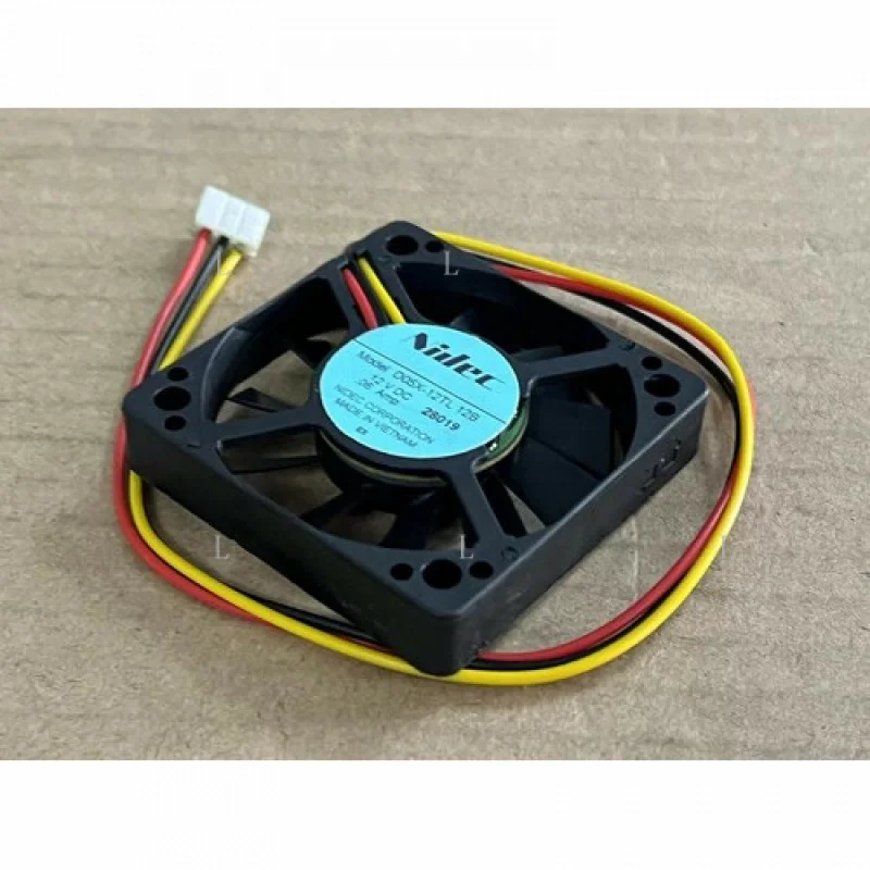 L para Nidec D05X-12TL DC12V 0,60A Ventilador de resfriamento 5010 5CM 3 fios [M158a]