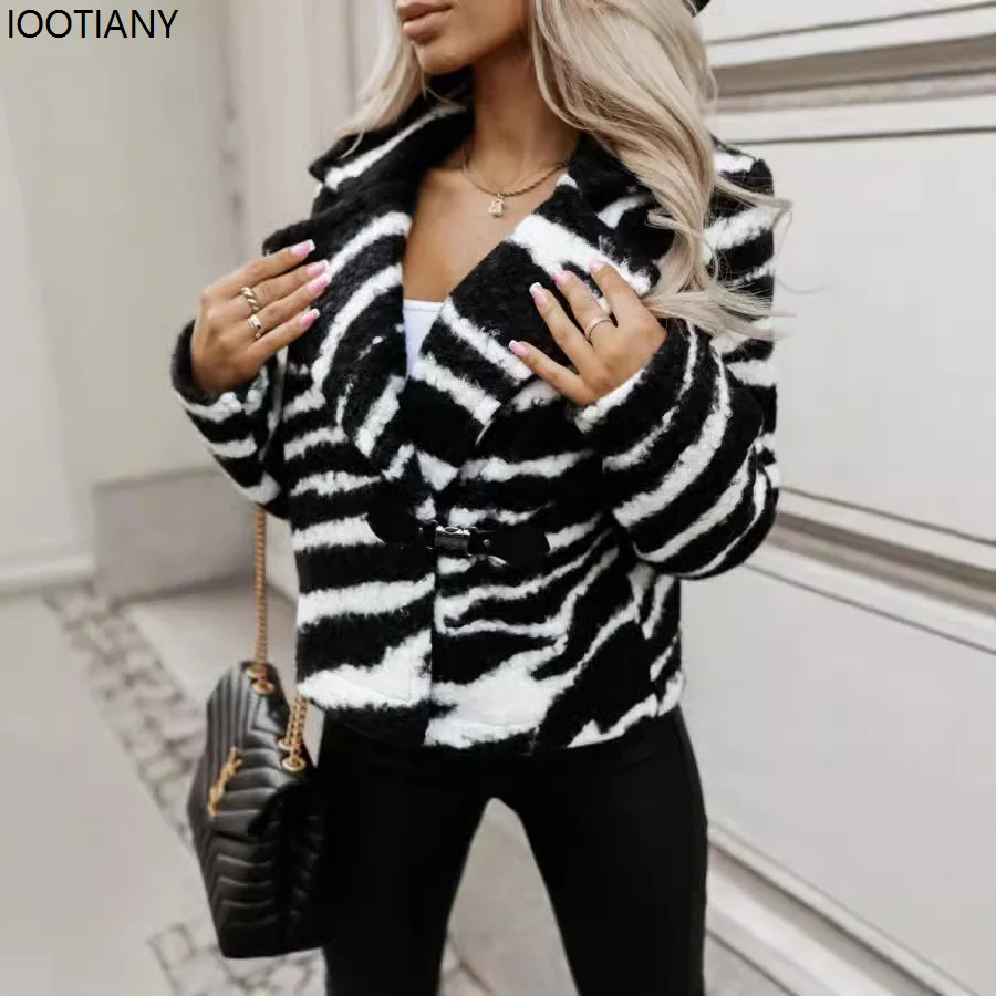 Autumn And Winter Women Zebra And Leopard Woolen Coat Fur Lapel Long-sleeved Short Coats Casual Stitching Windbreakers New