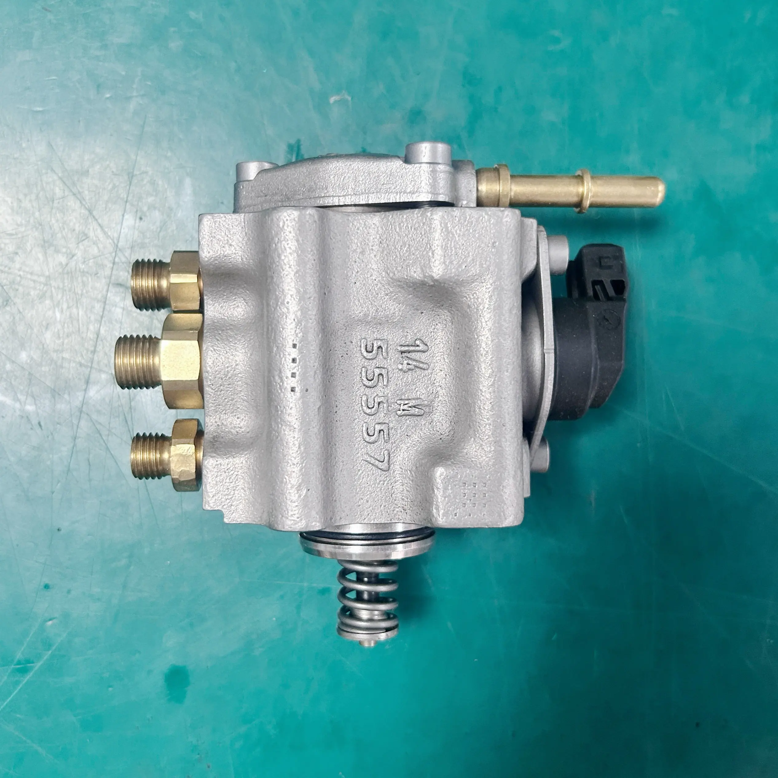 Auto High Pressure Fuel Pump Repair Kit for E66 760L N73 Engine, For Old Phantom High Pressure Pump Maintenance