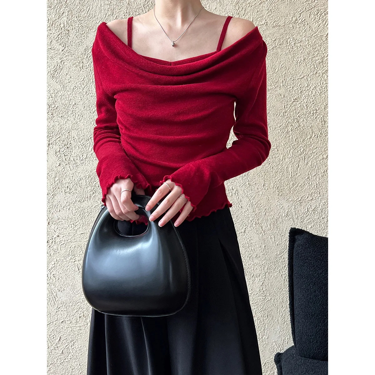 Patchwork Collar Off Shoulder Knitted Top Autumn Slimming Fake Two-piece Long Sleeved Black Fungus Edge