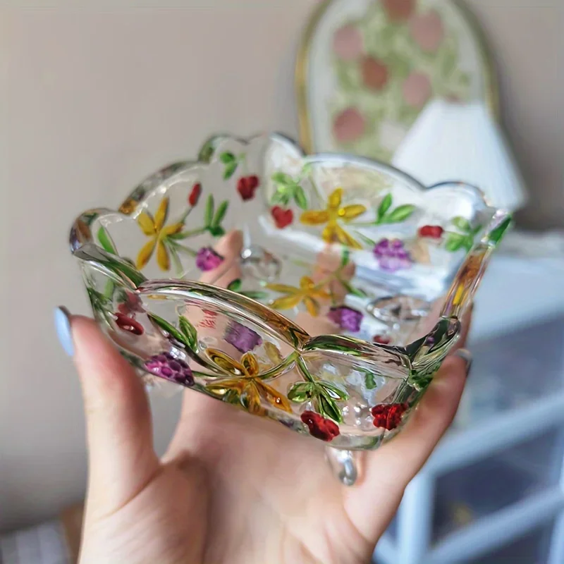 Vintage Glass Salad Bowl with Floral Design - Perfect for Home Decor and Smoking Accessories