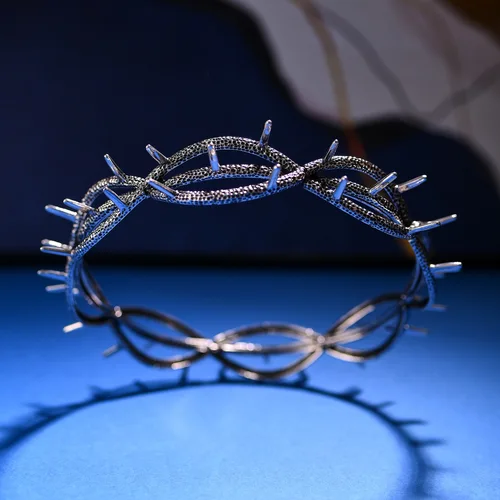 Imagen 1 del producto Kendrick Lamar Style Thorn Elf King Crown – Joyería para el cabello retro bidimensional para hombres Diadema de fantasía redonda grande para cosplay