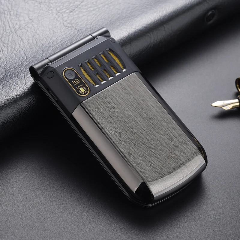 YEEMI K21+ LTE 4G Flip Mobile Phone 2.4'' Screen 1100mAh Large Button Loud Voice For Elderly Cellphone MP3 MP4 SOS LED Light