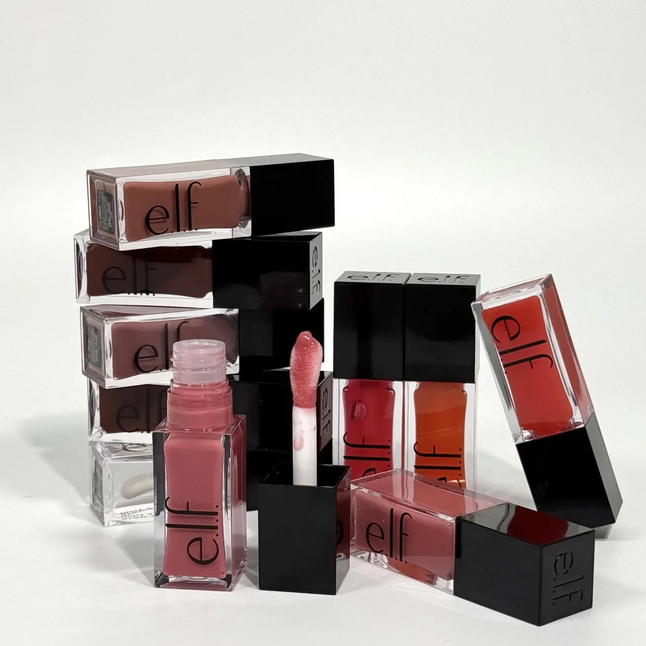 e.l.f. Glow Reviver Lip Gloss - Hydrating Mirror-Shine Lip Oil Moisturizing Non-Drying Long-Lasting High-Pigment Color Plump Lip