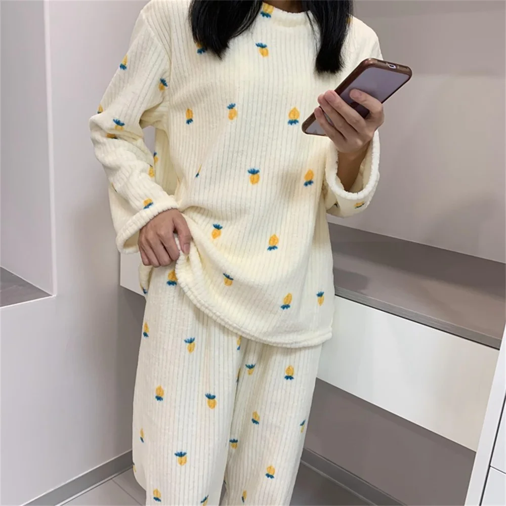 Winter Women\'s Pajamas Thicken Velvet Sleepwear Homewear Female Pyjamas Coral Velvet Leisure Pajamas Casual Lounge