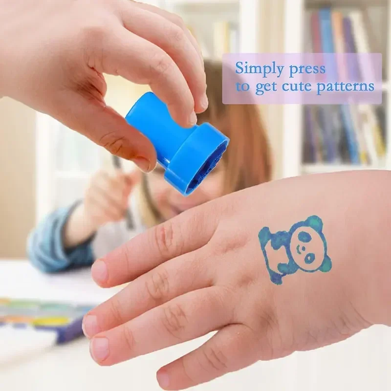 10Pcs Cute Children's Stamps Set Creative Cartoon Animals Seals Kindergarten Reward Scrapbooking Decoration Stationery Supplies