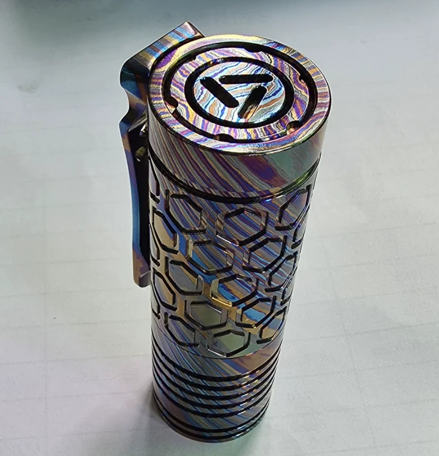 Б/у фонарь EDC Reylight, фонарь Dawn, из материала Timascus, мощный свет, фонарик-лампа, антистрессовая игрушка