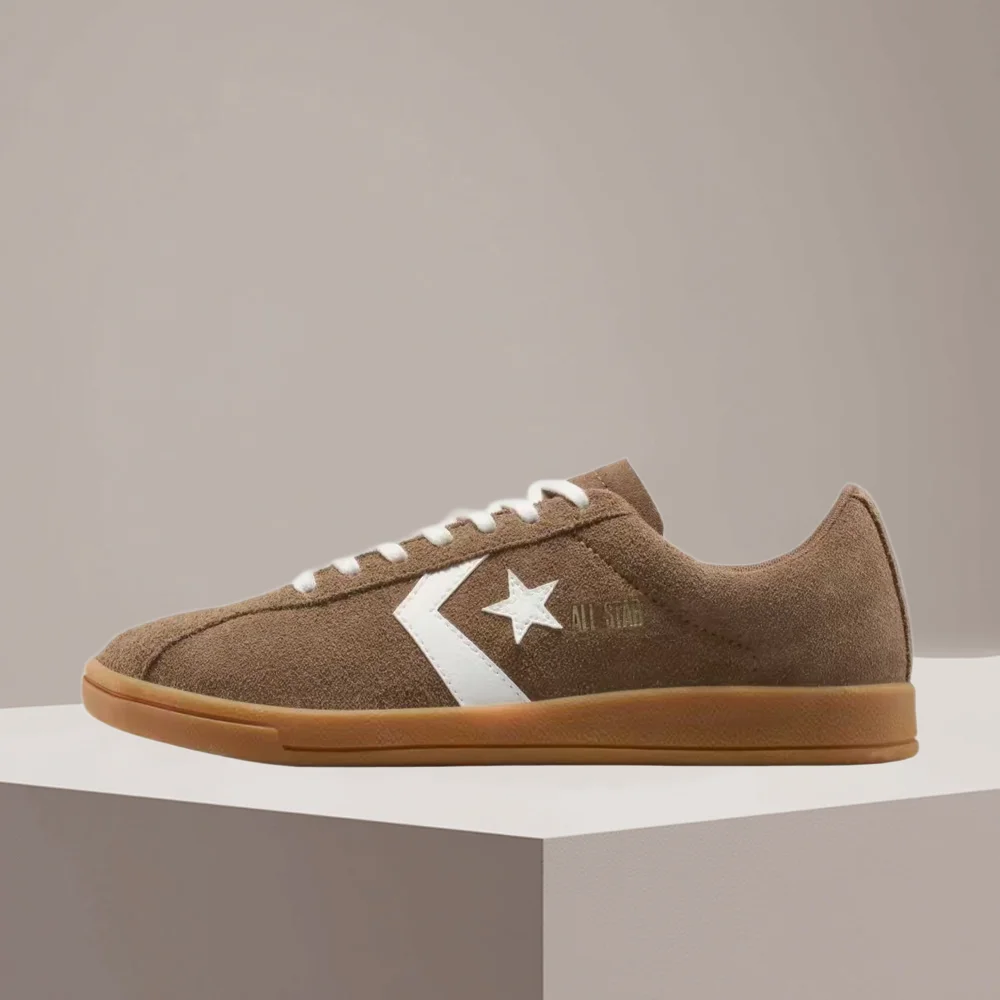 Converse All Star Classic Trainer Unisex Training Shoes – Simple Retro Design, Cushioned Comfort & Durable Sole A16396C