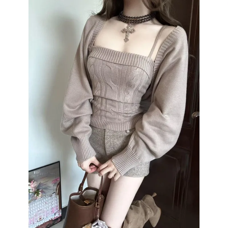 Desire Style Fashion Suit Autumn and Winter New Twisted Flower Slim Suspender Women's Lantern Sleeve Shawl Knitted Two-piece Set