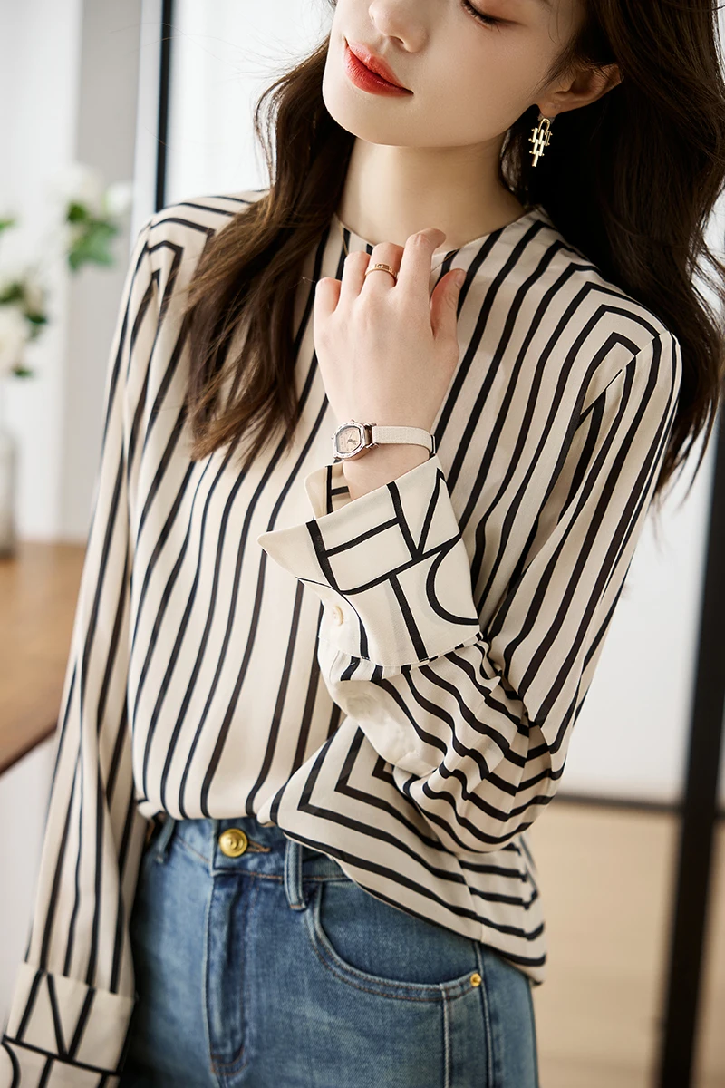 

2024 Spring Womens Tops And Blouses Fashion Casual Lady Striped Shirts Blusas Mujer Long Sleeve Elegant Silk Shirt Commuter Tops