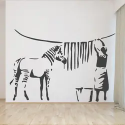 Stile europeo Banksy Zebra donna adesivi murali decorazioni per la casa ragazza Room Decor Sticker interni Home Art Decor murale rimovibile HL05