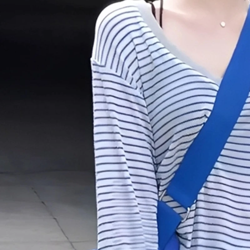 

Summer Light Breathable Cool Loose Lazy Blue V-neck Long-sleeved Striped T-shirt Casual Bandage Shorts