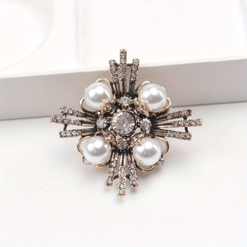 Vintage Flower Cross Inlaid Rhinestone Brooch Light Luxury Temperament High-grade Sense of Pin Accessories