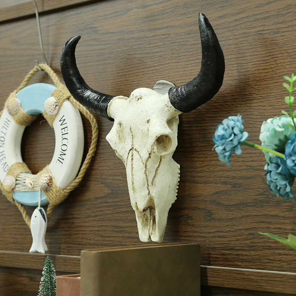 Longhorn Cow Skull Head Resin Retro Bull Head Skull Pendant Wall Hanging Ornament Animal Figurine Crafts For Bar Home Decoration