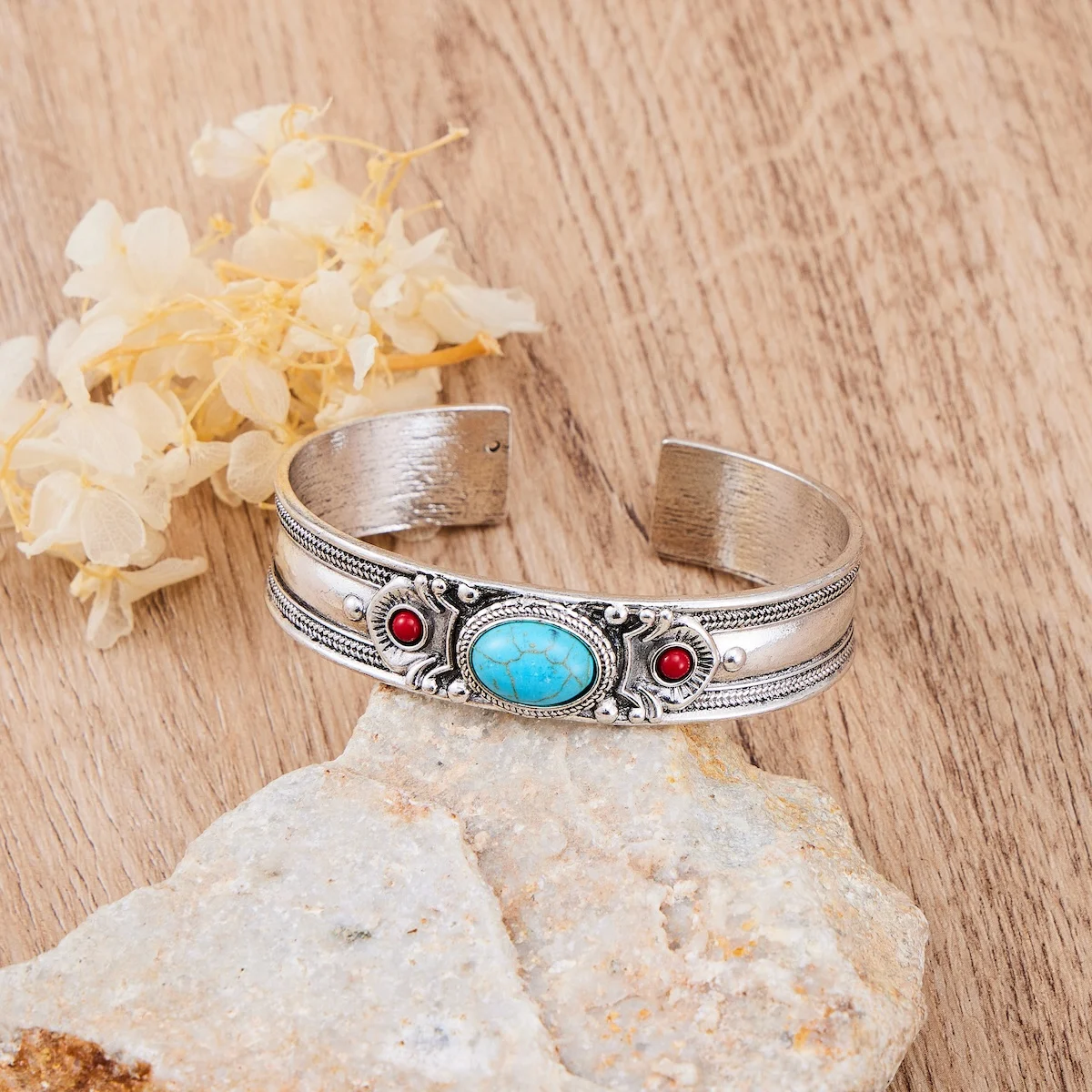 Turquoise Silver Color Open Bracelet for Ladies Bohemia New Fashion Women Bracelet Jewelry Hand Accessories