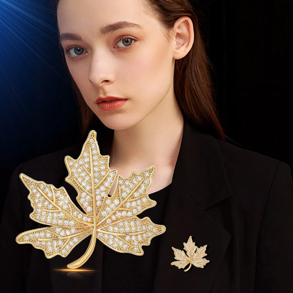 Luxurious and Elegant Style Maple Leaf Inlaid with Zircon Brooch Fashionable Floral Pin Women's Jewelry