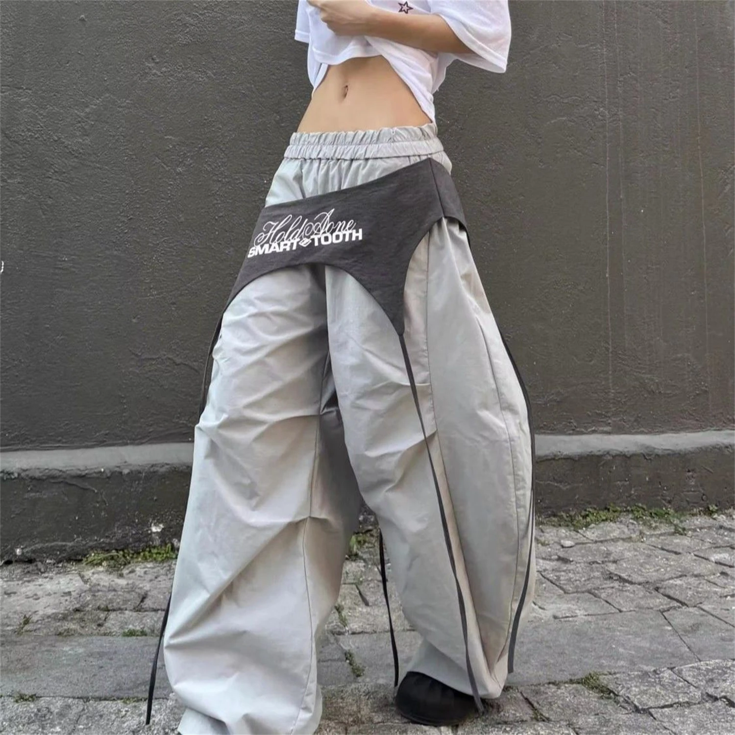 Women's Neutral Tone Wide Leg Pants New Fashion Letter Print Asymmetric Patchwork High Waist Loose Casual Streetwear Trousers