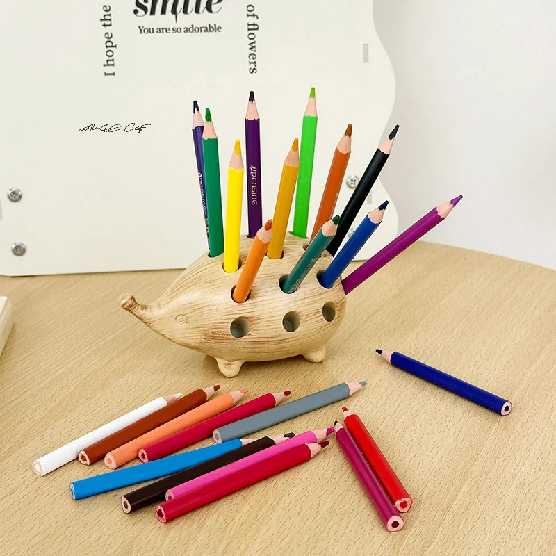 

Cute Creative Hedgehog Shaped Pen Holder Pencil Storage Box for Students Office Desktop Decorations