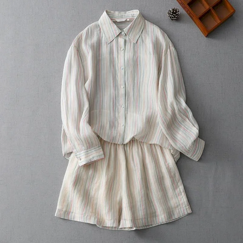 

Новые одинаковые комплекты, полосатые солнцезащитные кремы, однобортные рубашки с длинными рукавами и воротником-поло, повседневные брюки, комплекты из 2 предметов, женские летние костюмы