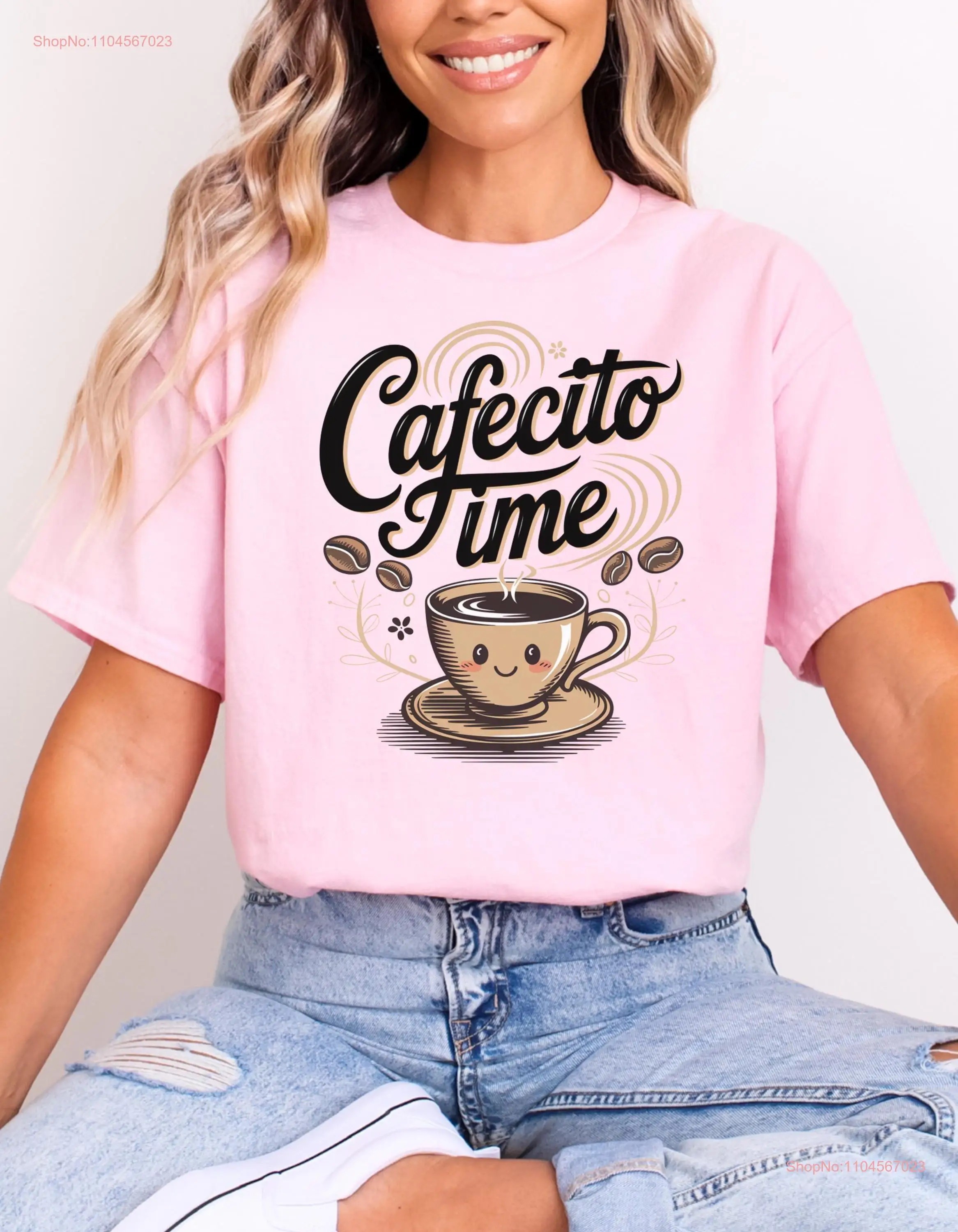 تي شيرت Coffee Lover Softstyle تي شيرت Cafecito SweaT Time لعشاق الكافيين مدمن بأكمام طويلة أو قصيرة