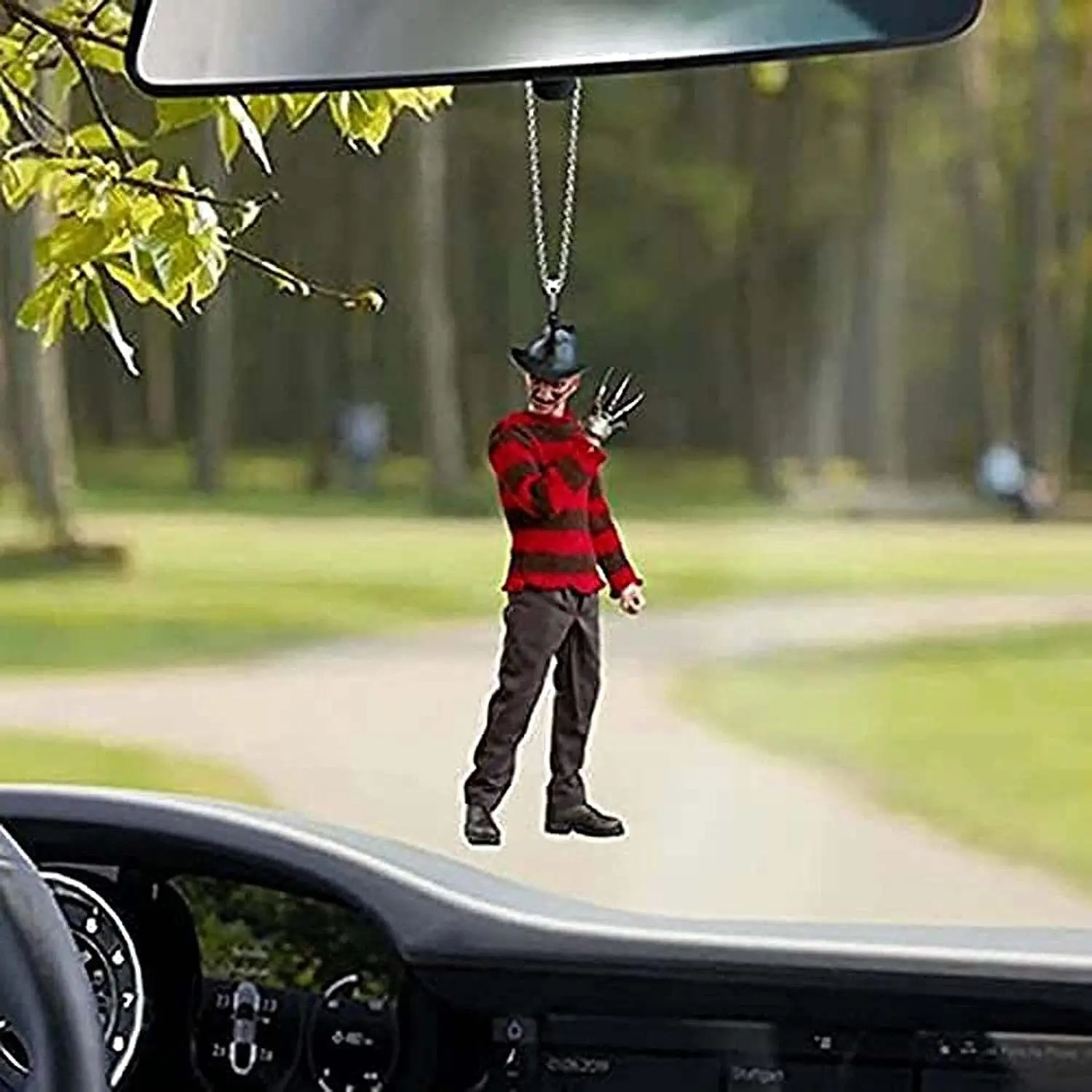 1 Halloween horror character car pendant, car interior decoration, Halloween parody decoration, scream of terror