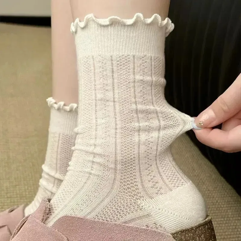 

Retro Hollow Socks for Women Black Beige Mid-tube Hollow Loose Socks for Female Casual Sweet Girls Fashion Long Pile Stocking