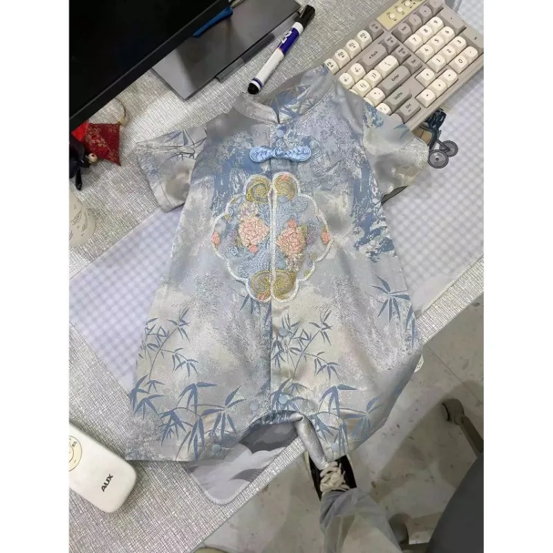 

2024 Summer Fashion Blue Embroidered Short Sleeved Tang Suit Jumpsuit for Baby Chinese Style Outdoor Children's Romper Suit