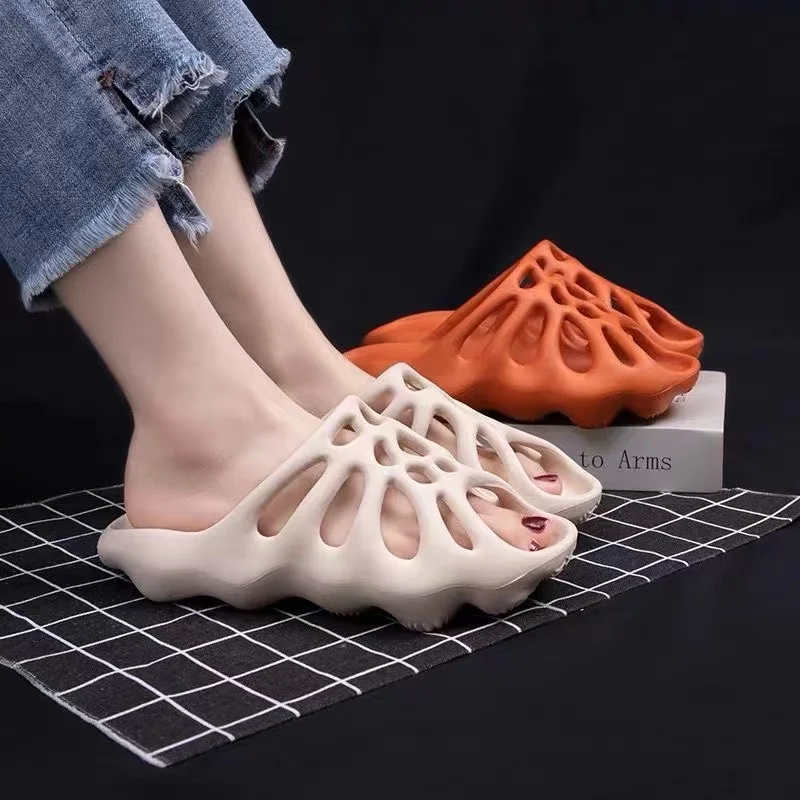 ARIS ALLEN 2024 New Fashion Skull Slippers Men Women Summer Wear Thick Bottom Height Increase Couple Beach Spider Web Slippers