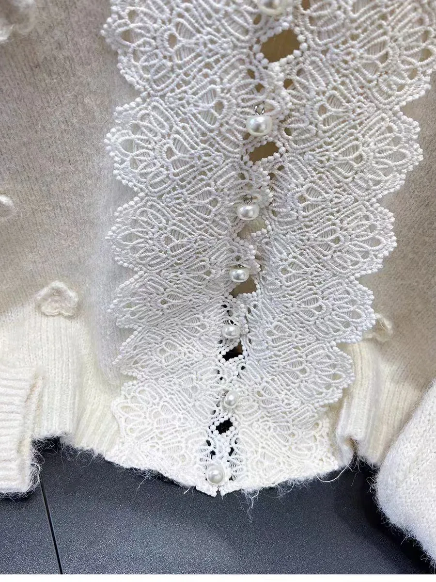 Chic Autumn New Gentle Wind 3D Flower Embellied Splicing Lace V-ne Knitted Open Cardigan Women's Faion Outerwear