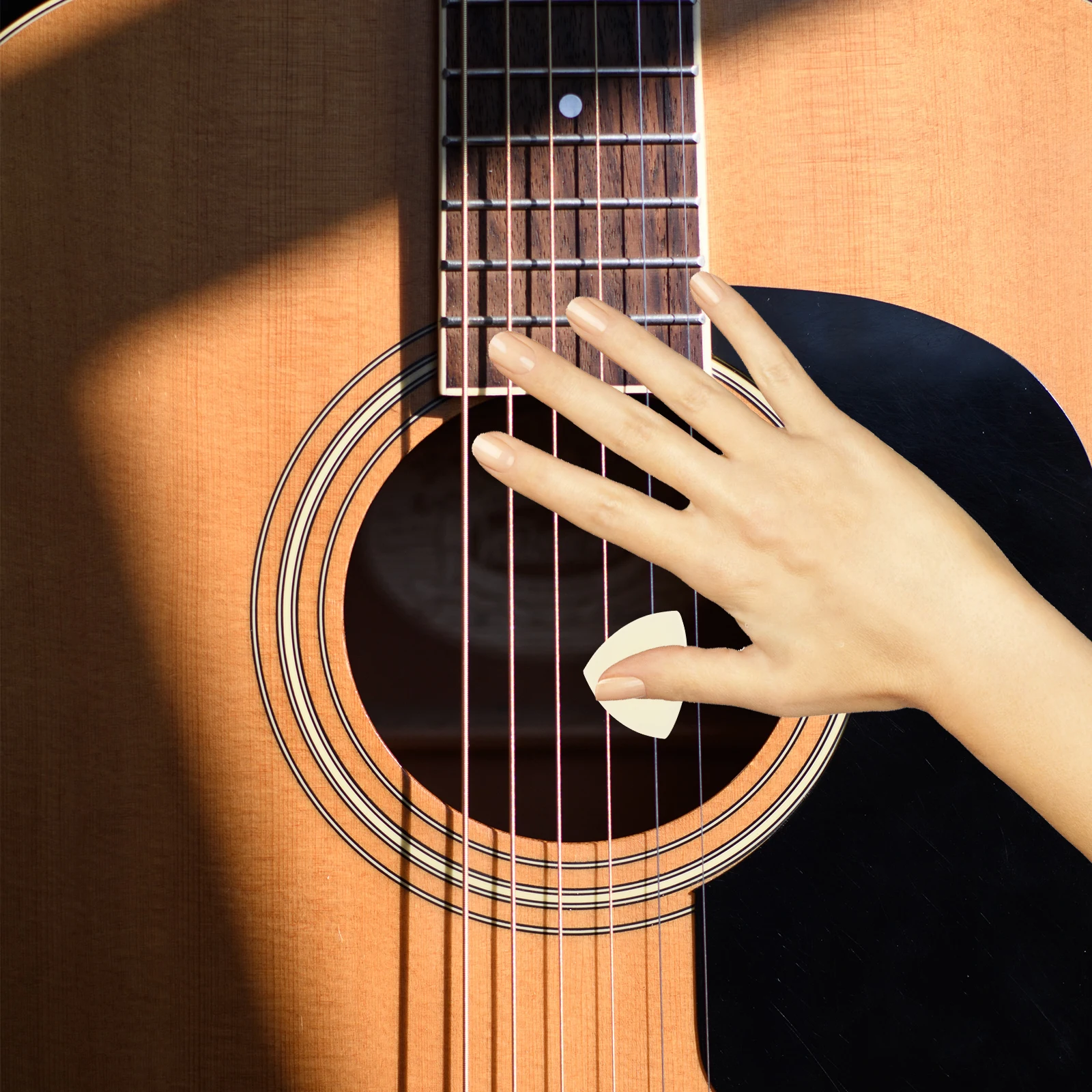 

Nylon Pick Compact Guitar Practical Picks for Stringed Musical Instrument Accessory Simple Plectrum Practice