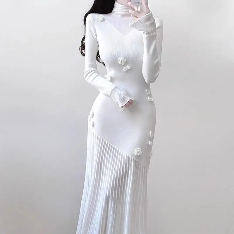 

New Women's High Neck Long Sleeved Slim Fit Dress Elegant Fashionable Dress Embroidery Floral Waist-cinching Bodycon Skirt TS408
