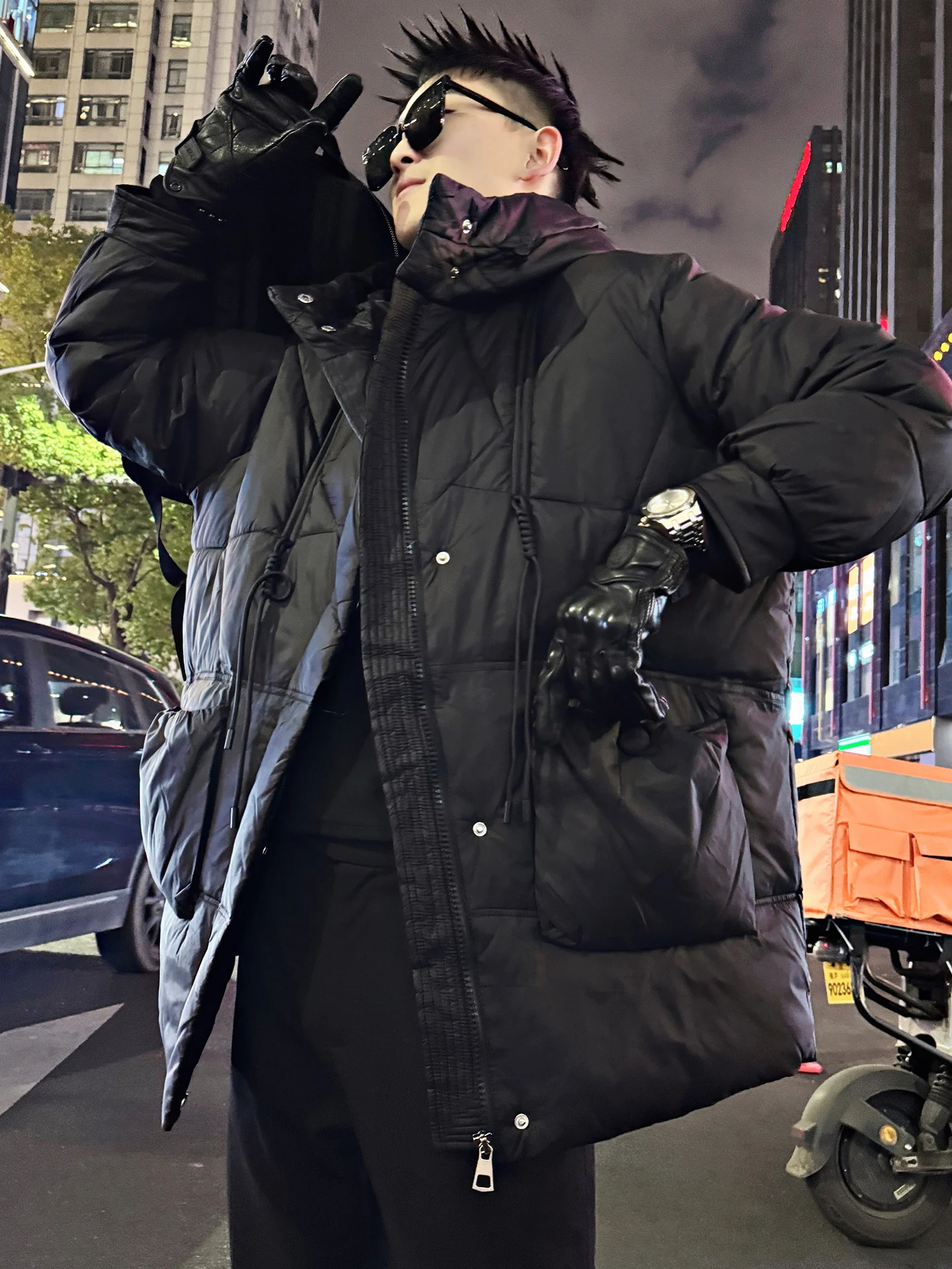 

Теплая утолщенная хлопковая куртка с воротником для мужчин, зимняя модная брендовая кожаная куртка с меховой подкладкой, утепленная хлопком, с воротником-стойкой, полиэстер