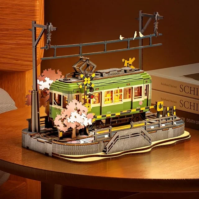 Robotime Sakura Journey Tram 3D Drewniane Puzzle Model Samochodu Zestaw do Składania Kreatywny Prezent Zabawka STEM dla Dziewczynek i Chłopców 223 Elementy
