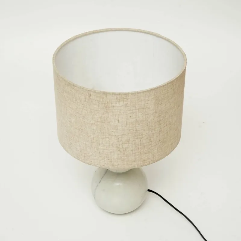 Peça de destaque Ambiente construído, resistente, longo, moderno, estilo perfeito, uso Jack, candeeiro de mesa moderno em mármore branco – elegante e styl