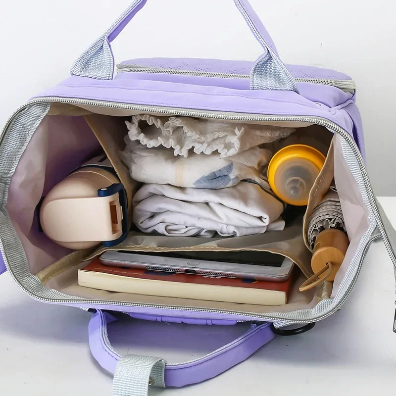 กระเป๋าเดินทางอเนกประสงค์กันน้ำพร้อมแผ่นรองเปลี่ยนผ้าอ้อม สายรัดรถเข็นเด็ก ขนาดใหญ่สำหรับคุณแม่ กระเป๋าเป้ใส่ผ้าอ้อมเด็ก อุปกรณ์จำเป็นสำหรับเด็ก