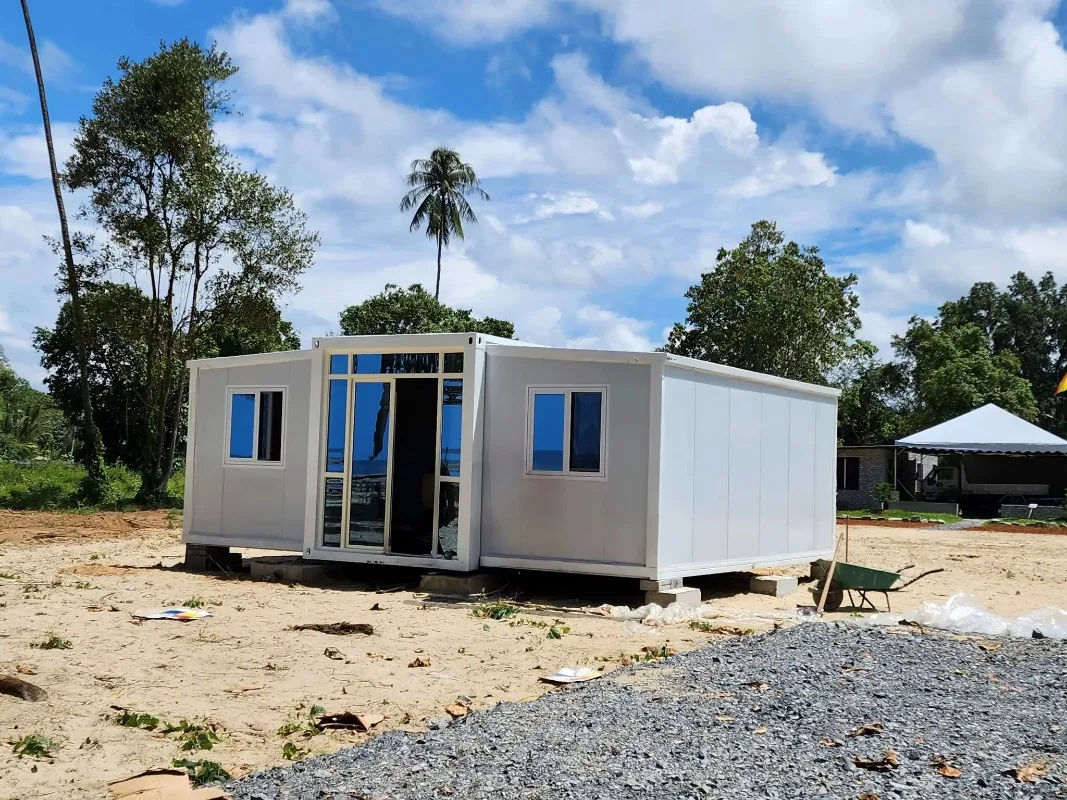 Expandable Container House Prefab Modular Home Folding Portable House Modular Living Solution For Fast Deployment