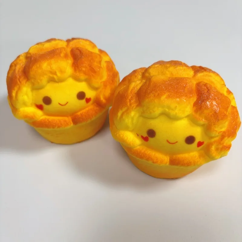 Cat-shaped PU Slow Rebound Simulated Bread  Pinch Cartoon Bear Dog Food Play Squishy Soft Squeeze Moist Stress Relief Toy