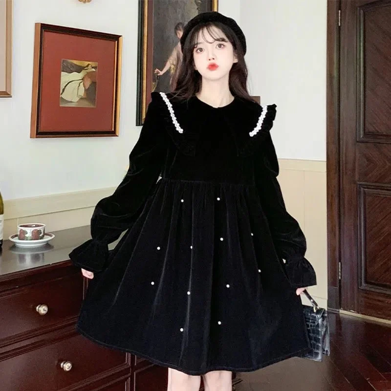 

2023 Women Autumn Winter New Fat MM Big Lapel Meat Mask Thin Velvet Dress Foreign Style Beautiful Little Black Skirt Solid Color