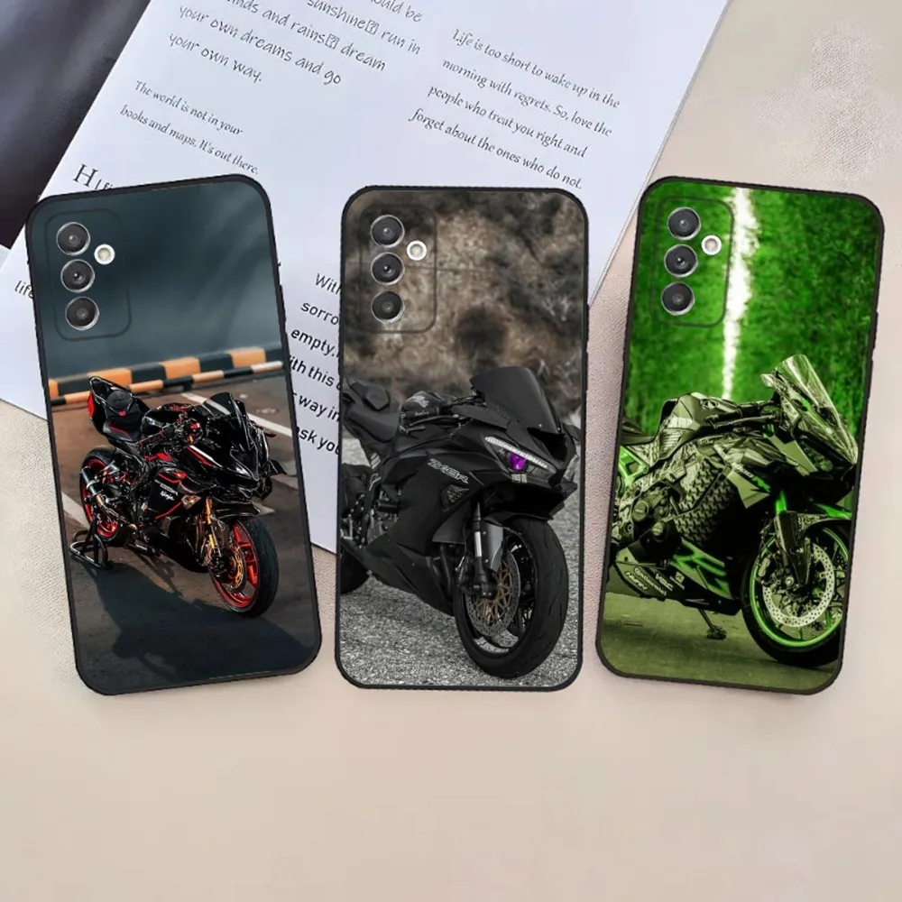 

Motorcycles ZX6R 24R Phone Case For Samsung S24,23,22,30,21,10,9,Ultra,Plus,Lite,FE,5G Black Soft Case